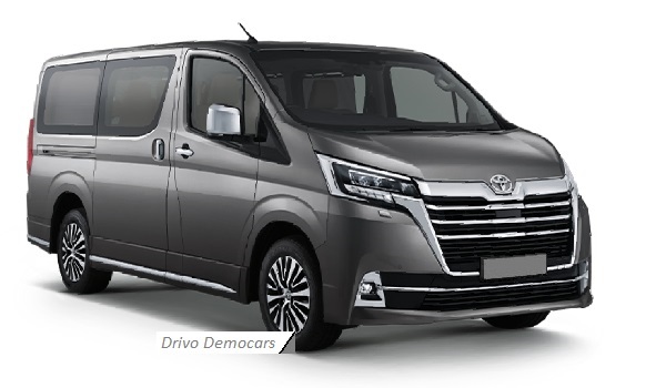 TOYOTA Quantum Bus.