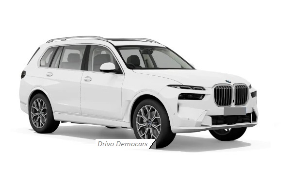 BMW X7.